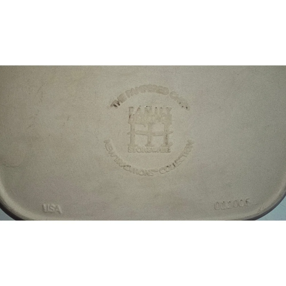 Pampered Chef Family Heritage Stoneware Deep Covered Baker Cranberry Red USA